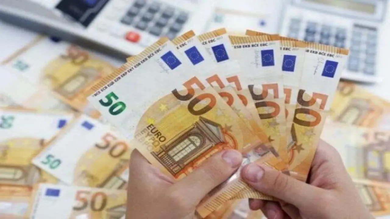 تحركات مفاجئة.. سعر اليورو مقابل الجنيه المصري في تعاملات السبت 7 فبراير 2026